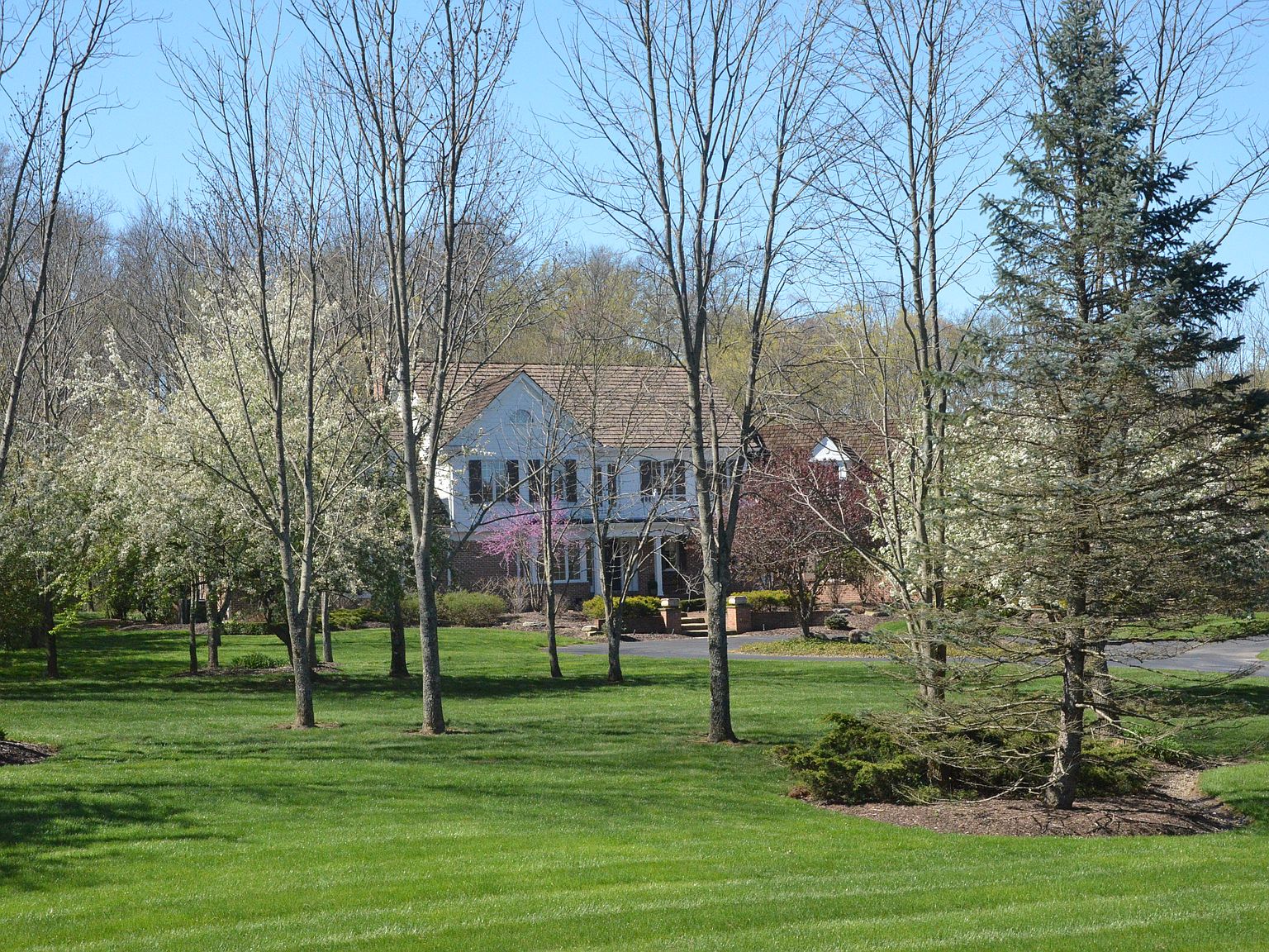 7775 Thistle Ln, Novelty, OH 44072 | Zillow