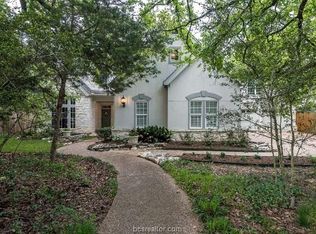 728 Royal Adelade Dr, College Station, TX 77845