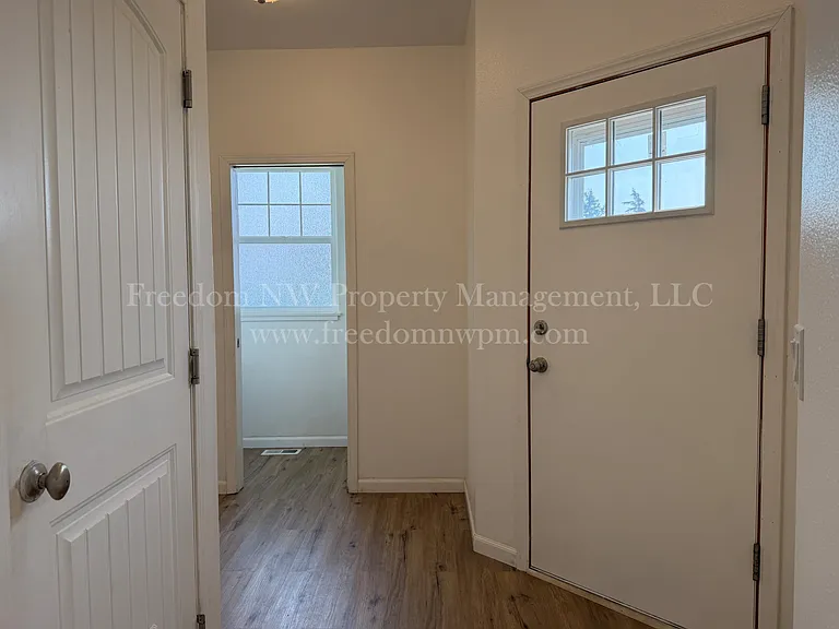 998 Burnt Ridge Rd — Photo 11