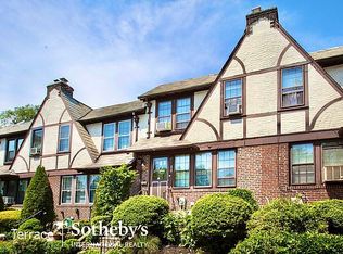 67-83 Fleet St, Forest Hills, NY 11375