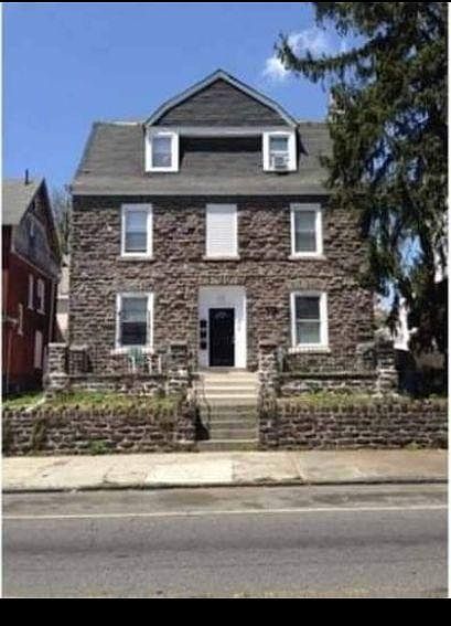 1st image of 105 E Washington Ln #1