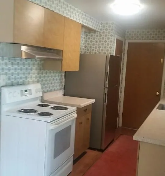 470 Fulton St — Photo 5