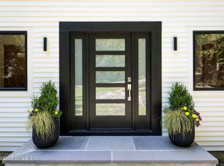 10 Tomahawk Ln, Greenwich, CT 06830