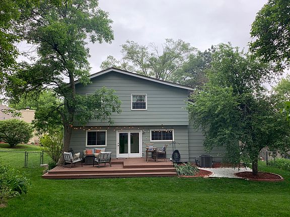 3rd image of 1105 Horseshoe Cir