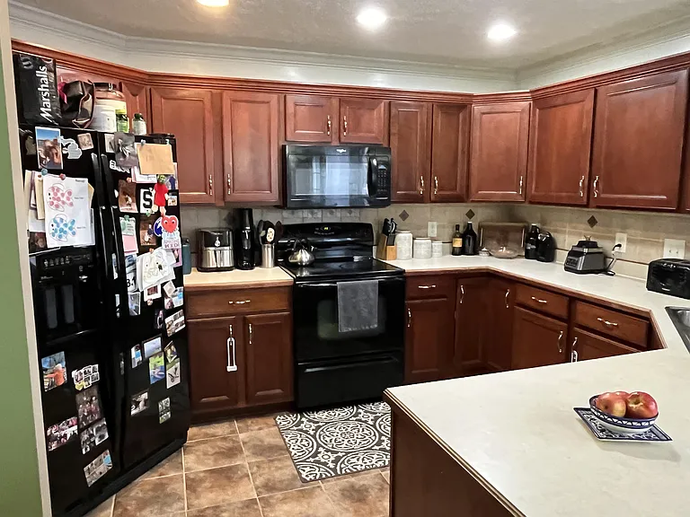 652 Winding Bluff Way — Photo 18