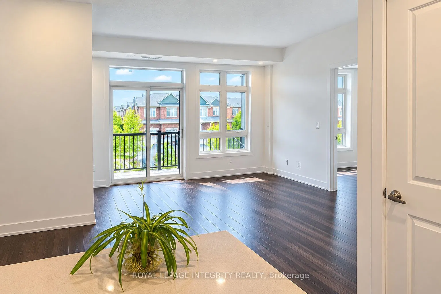 2 bed, $2,200 — Photo 4