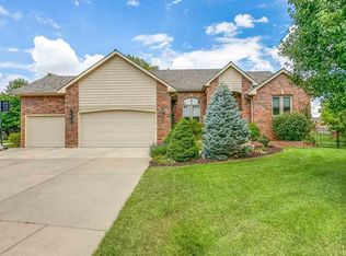 2821 N Spring Meadow Ct, Wichita, KS 67205