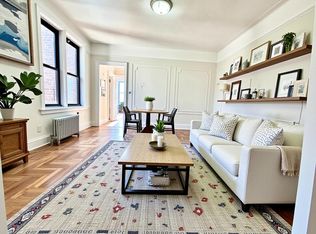 36-06 30th St #F20, Astoria, NY 11106