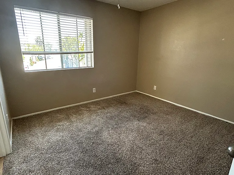 27781 Berwick #29 — Photo 8