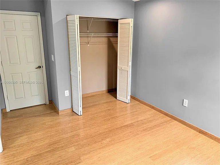 1130 Buttonwood Ln #- — Photo 25
