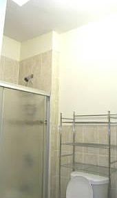 4th image of 82 Graham Ave APT 4L