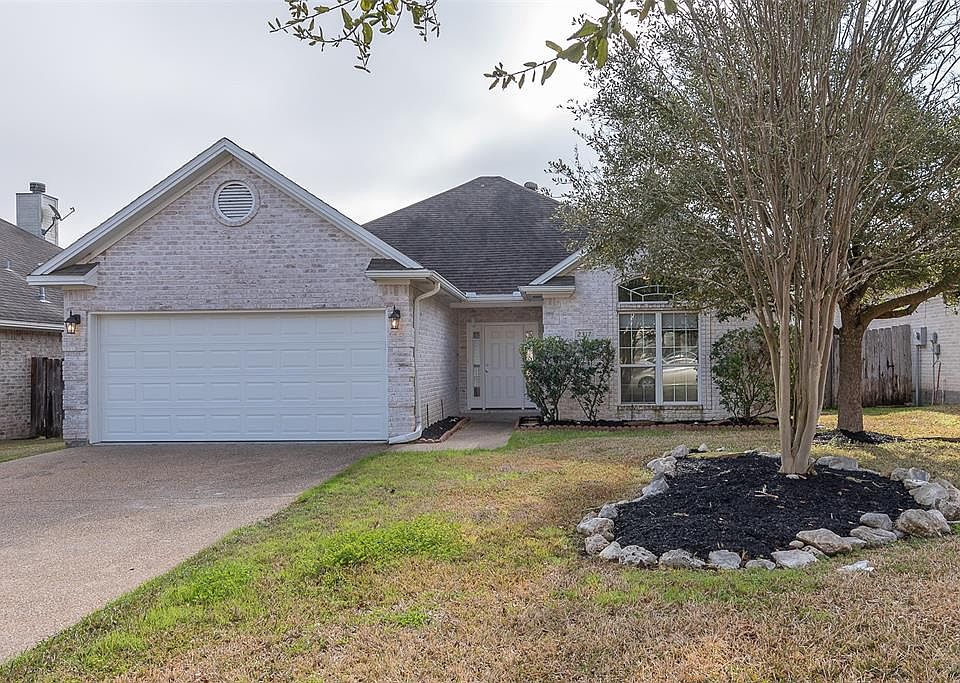 1st image of 2317 Kendal Green Cir