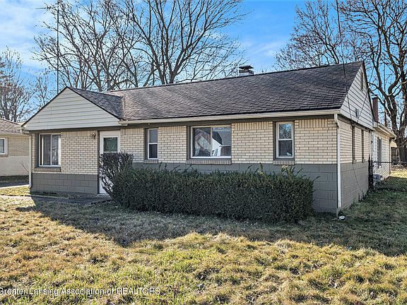 2nd image of 2322 Rollins St