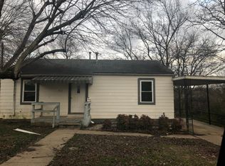 818 N 12th St, Poplar Bluff, MO 63901