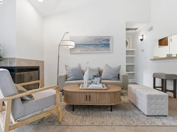 1792 Bevin Brook Dr, San Jose, CA 95112