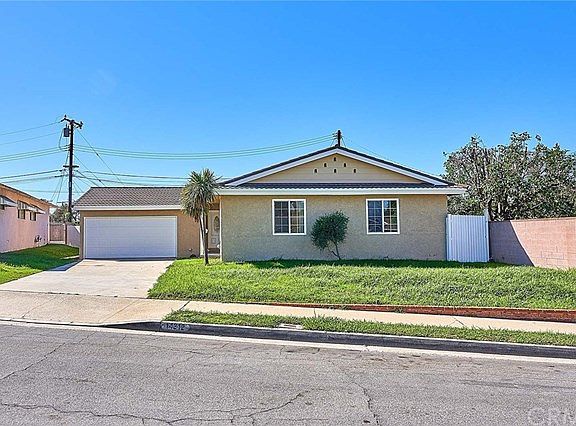 3rd image of 14312 Swift Dr