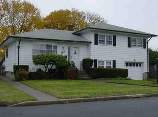1 Argonne St, Johnston, RI 02919