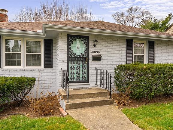 2nd image of 8830 Ivanhoe Trl