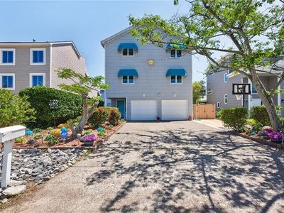 832 Surfside Ave, Virginia Beach, VA, 23451