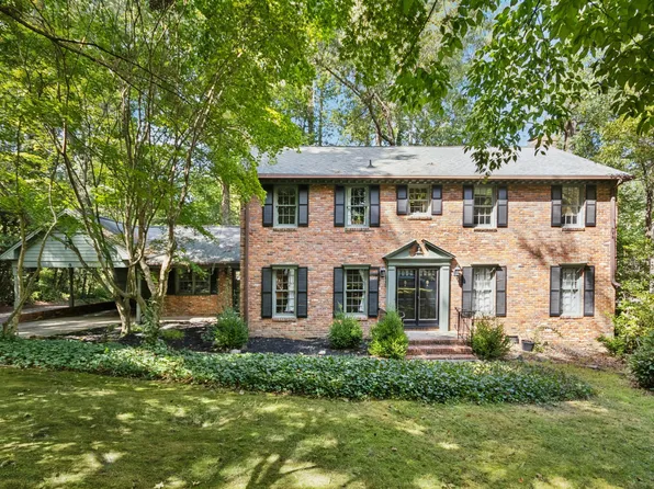 4609 Fernham Pl, Raleigh, NC 27612