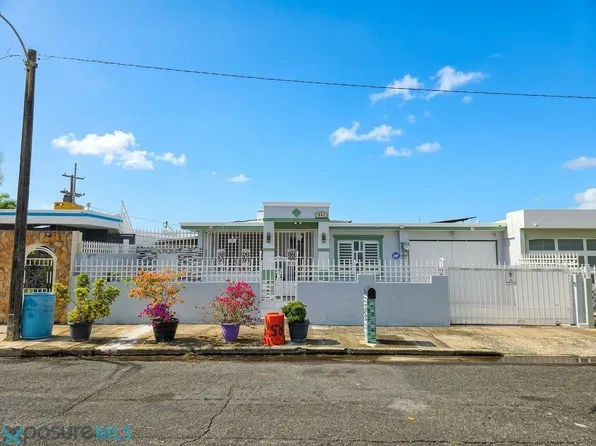 851 Urb Vistamar, Carolina, PR 00983