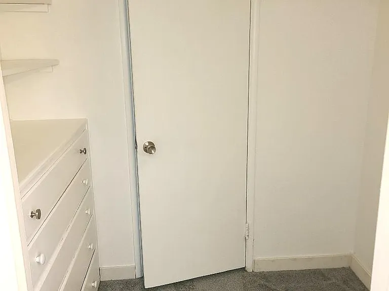 Unit Photo