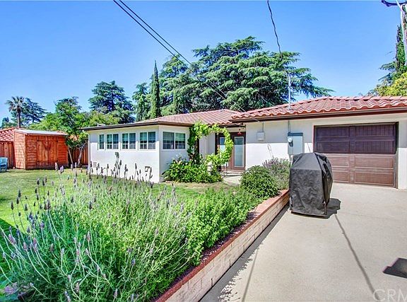 3rd image of 988 N Linda Vista Dr