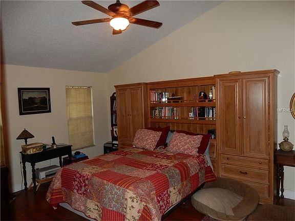 2nd image of 524 Emberwood Dr