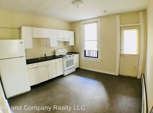 131 Florida St APT 2R, Springfield, MA 01109