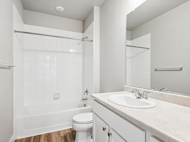 981 S Sable Blvd #208 — Photo 15