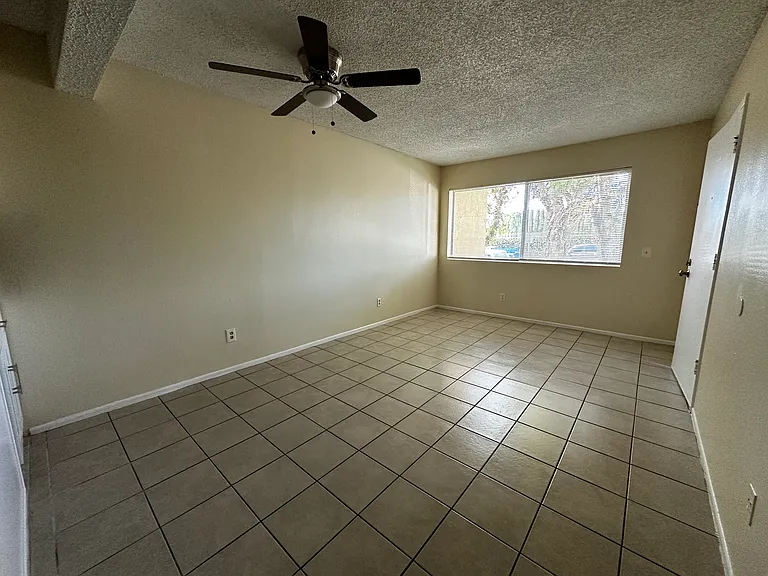 12172 W Edinger Ave #101 — Photo 2