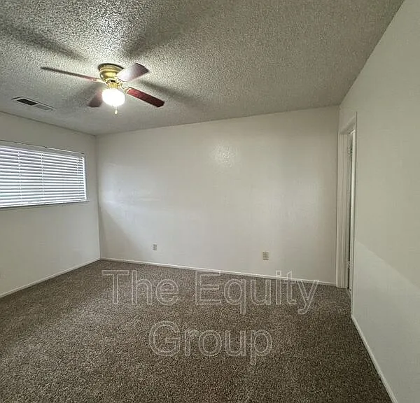 3525 S County Center Dr — Photo 15