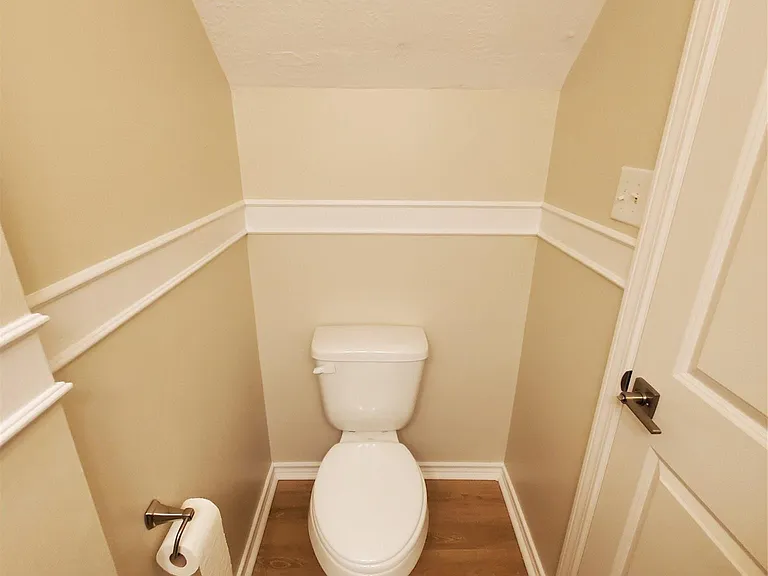 2514 Windswept Dr — Photo 34