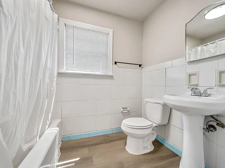 2619 Nettleton St #1 — Photo 7