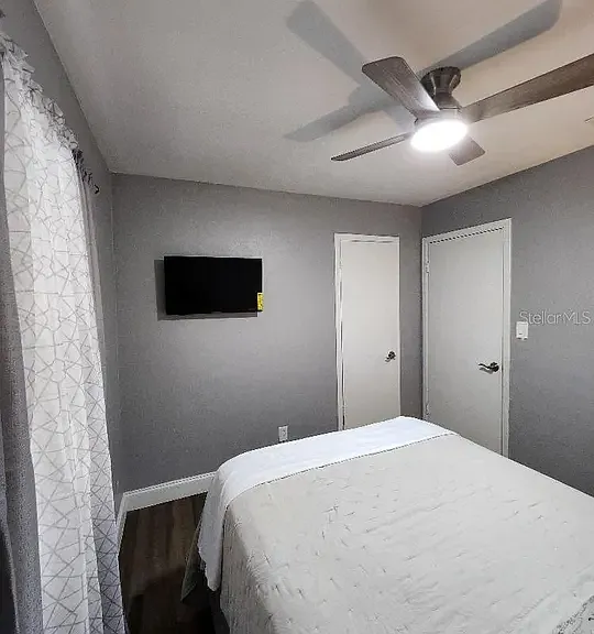 7218 Mandarin Dr — Photo 13
