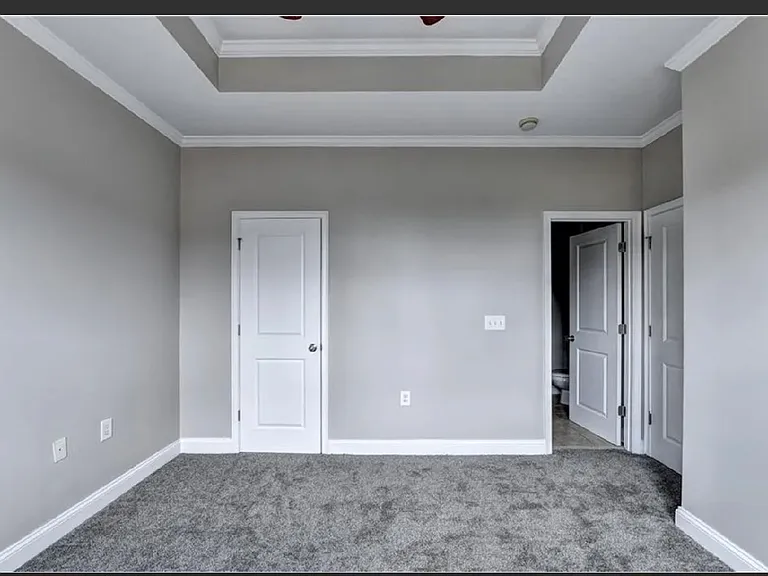3050 Quantum Ln — Photo 32