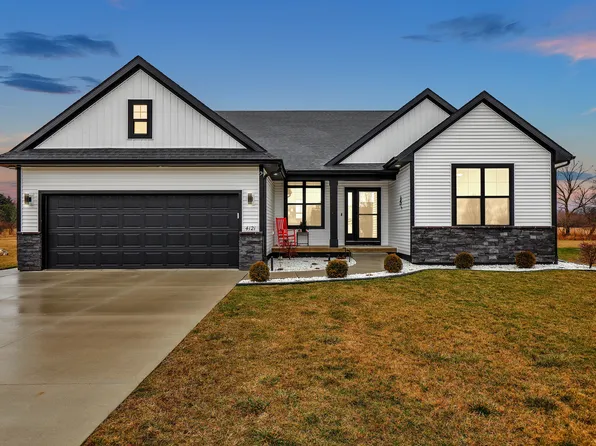 4121 Cayman Dr, Dewitt, MI 48820