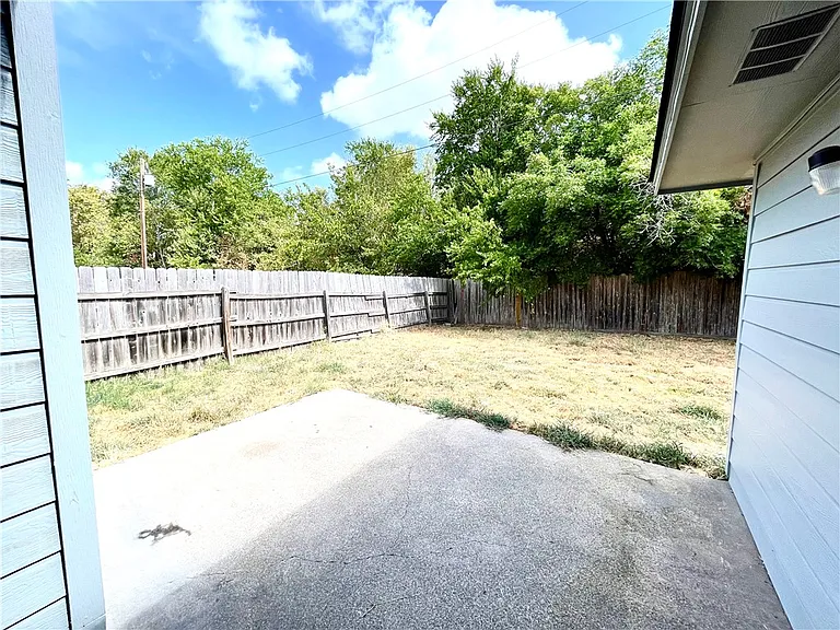2317 San Pedro Dr — Photo 11