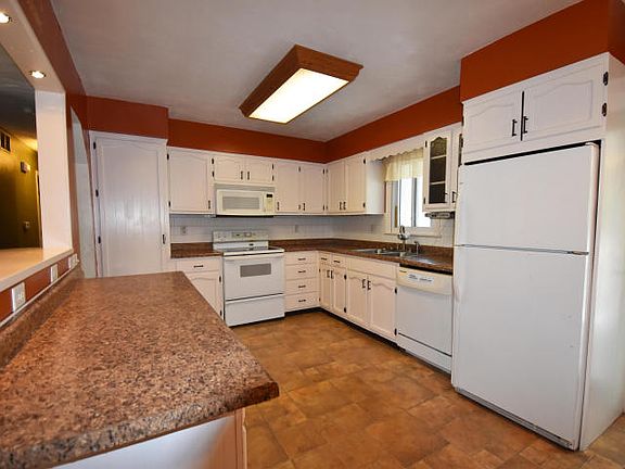 5th image of 2219 Brandy Ln