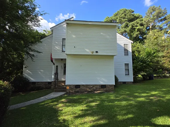 1420 S Woodstream Rd, Columbia, SC 29212