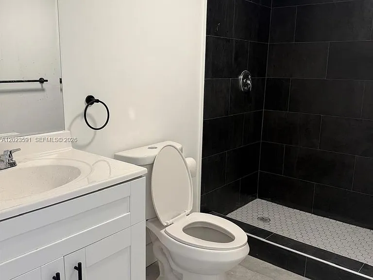 147 NW 59th St #206 — Photo 10