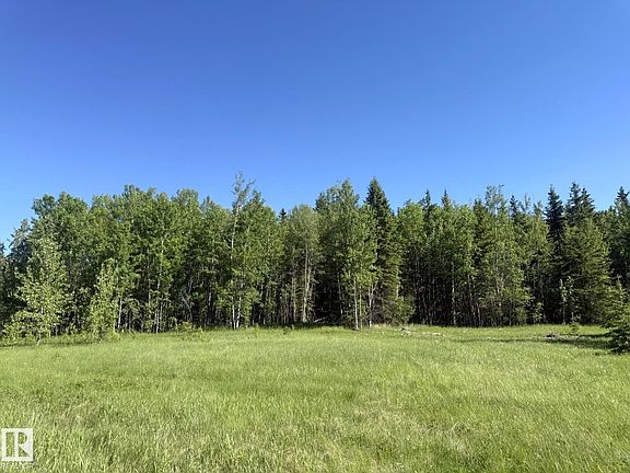 3rd image of Township 530 Rrd 83 Rural