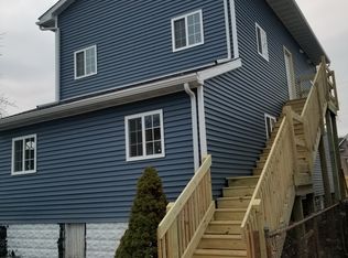 1113 Indiana St, Hammond, IN 46320