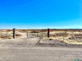 195 Rockin R Red Rd, Artesia, NM 88210