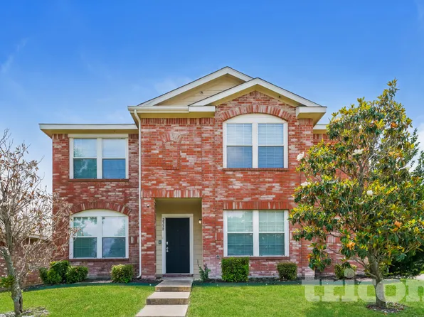 2338 Manchester Ln, Lancaster, TX 75134
