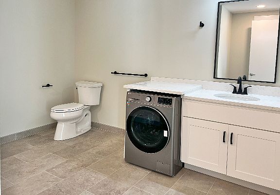 4th image of 120 Water St APT 3504