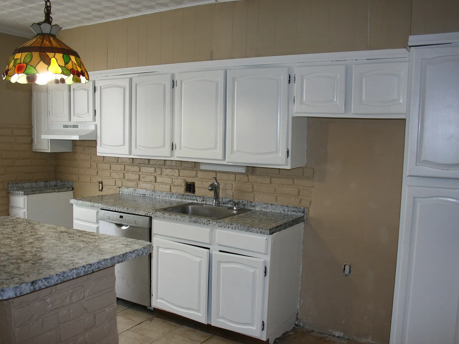 3 bed, 1200 sqft, $1,250 — Photo 4