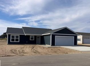 1820 Robin Dr #60, Traverse City, MI