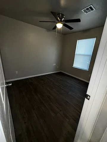 221 Pettit St SW — Photo 4