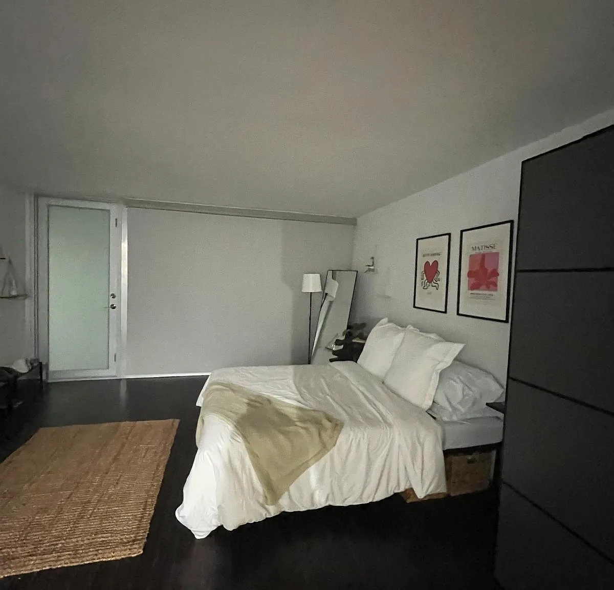 Studio, 450 sqft, $1,950 — Photo 3